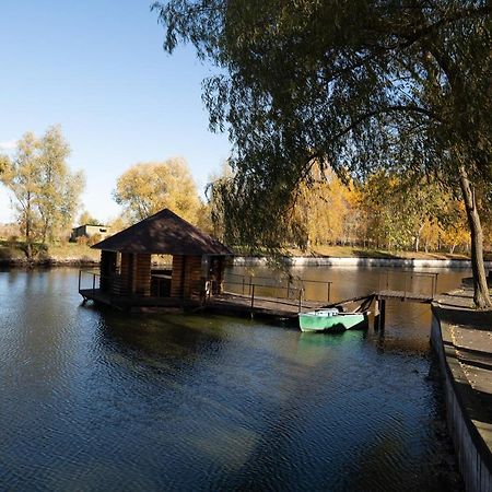 Hotel Veselyj Zajets Pirnove Esterno foto