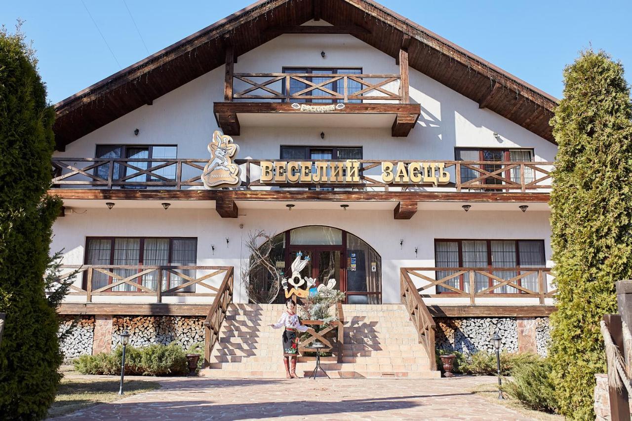 Hotel Veselyj Zajets Pirnove Esterno foto